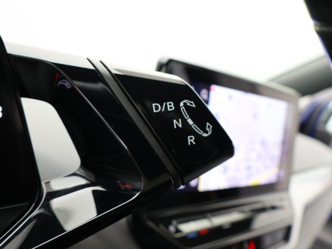 Volkswagen ID.4 - Max 77 kWh