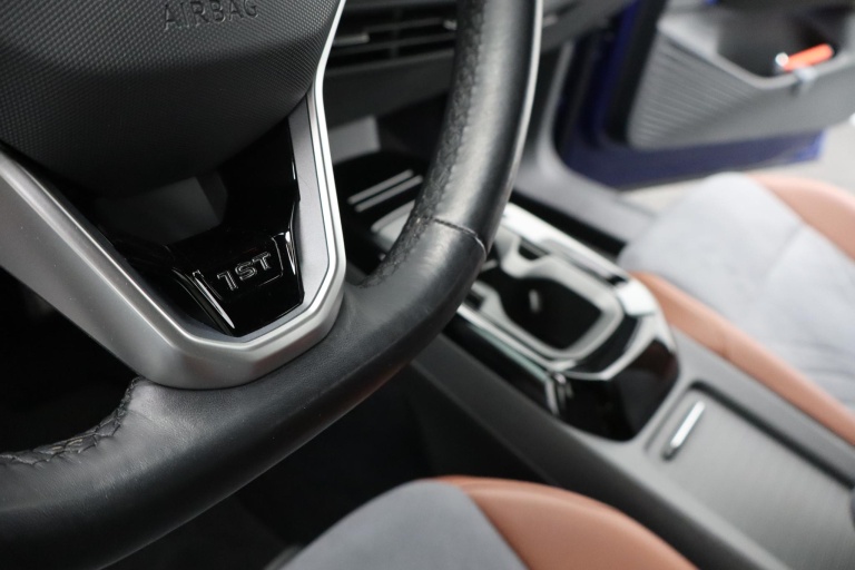 Volkswagen ID.4 - Max 77 kWh 28