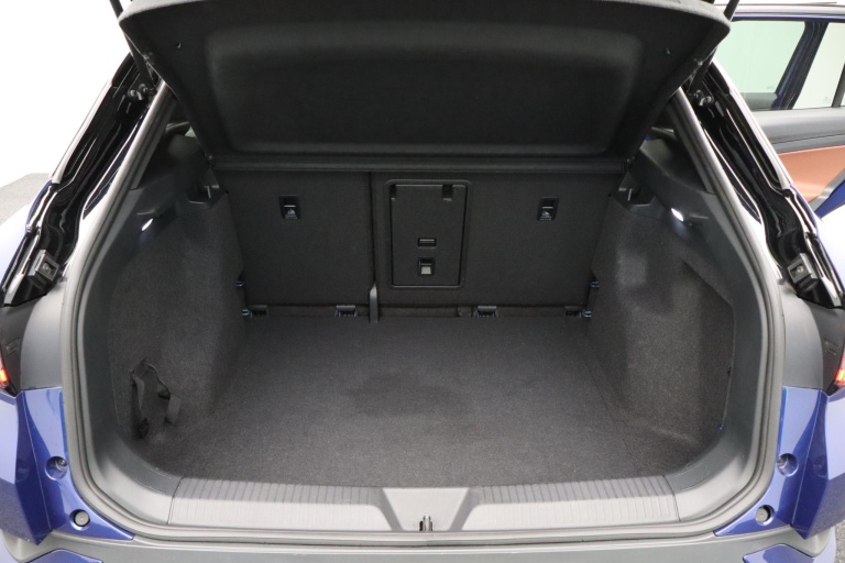 Volkswagen ID.4 - Max 77 kWh 29
