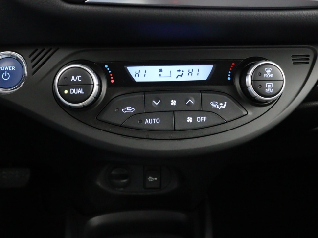 Toyota Yaris - 1.5 Hybrid Executive
