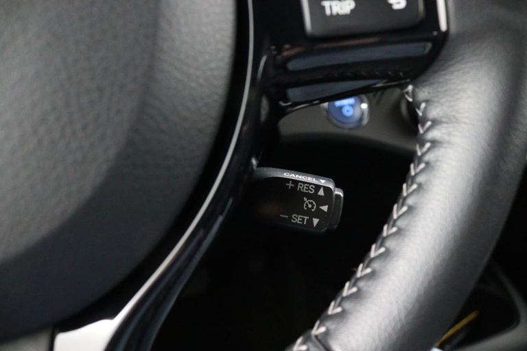 Toyota Yaris - 1.5 Hybrid Executive 21