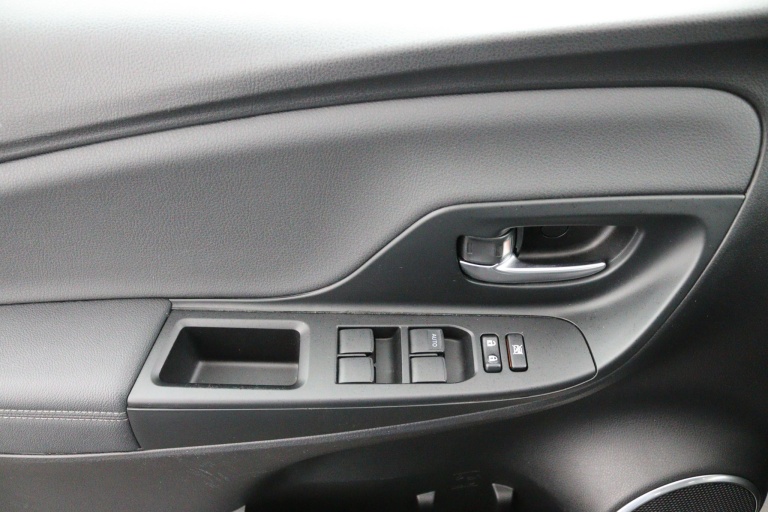 Toyota Yaris - 1.5 Hybrid Executive 32