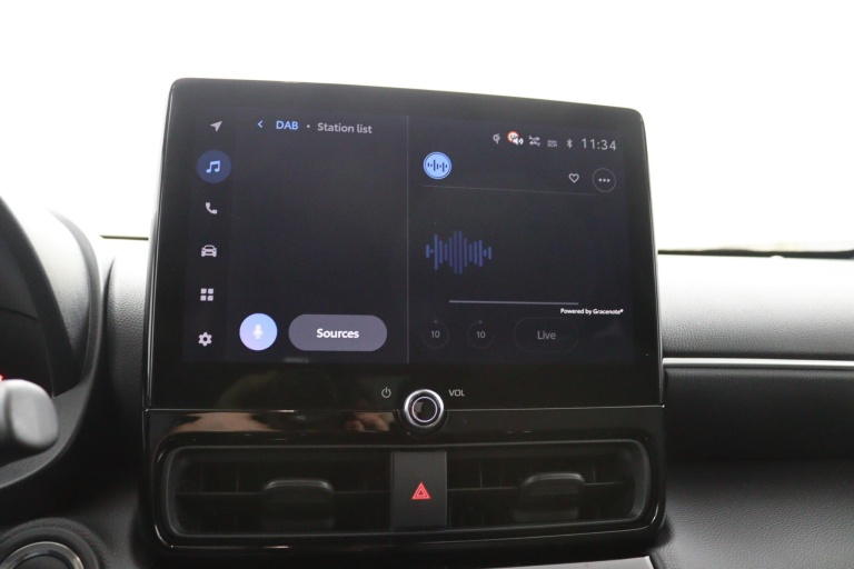 Toyota Yaris Cross - 1.5 Hybrid 115 Dynamic 15