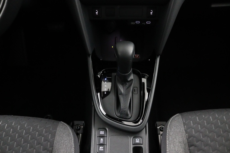 Toyota Yaris Cross - 1.5 Hybrid 115 Dynamic 23