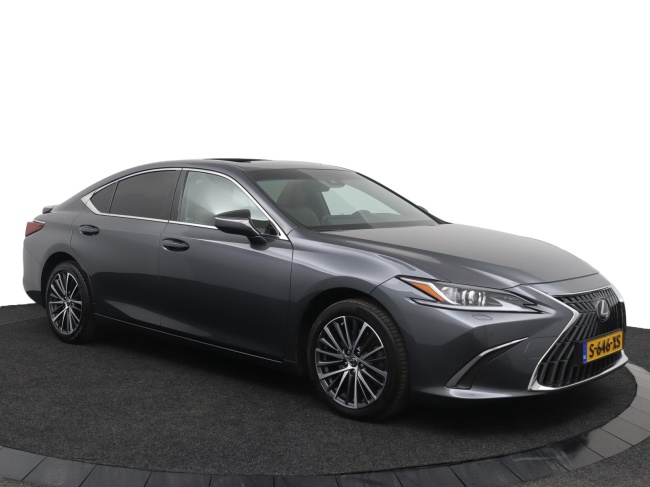 Lexus ES - 300h Business Line