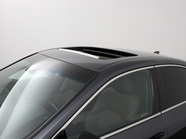 Lexus ES - 300h Business Line