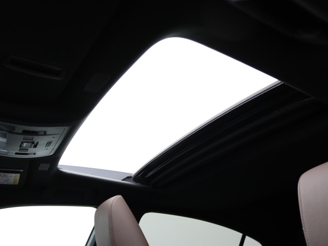 Lexus ES - 300h Business Line