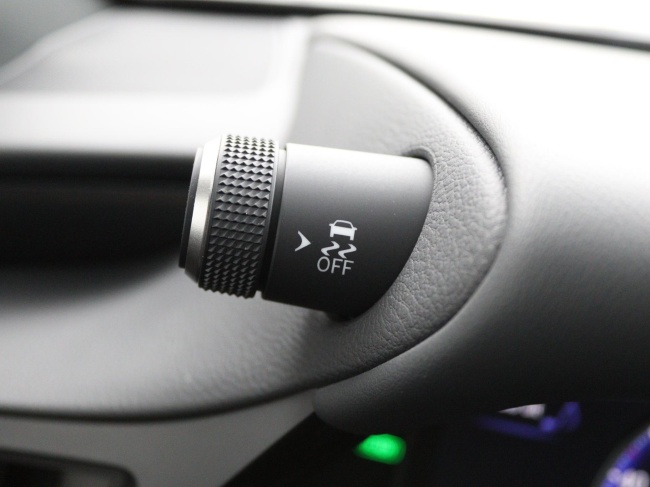 Lexus ES - 300h Business Line