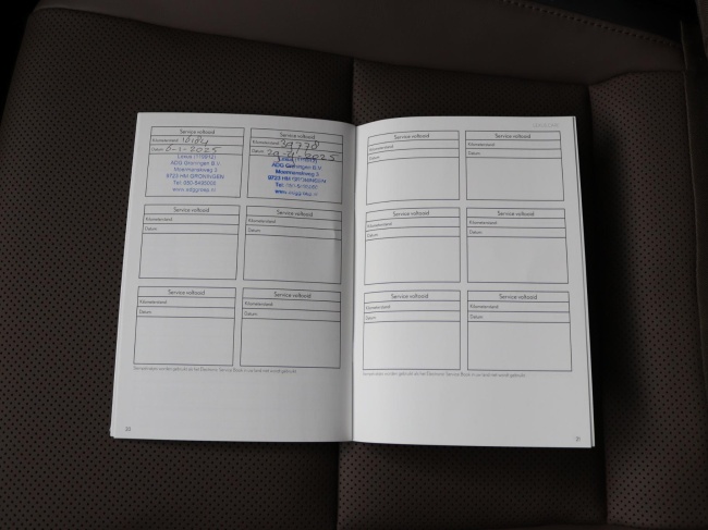 Lexus ES - 300h Business Line