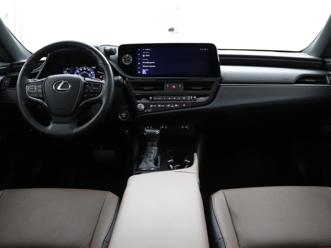 Lexus ES - 300h Business Line