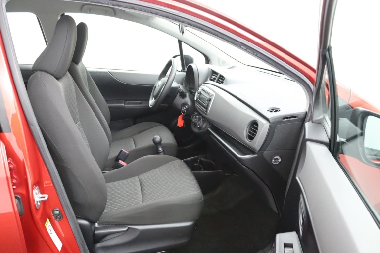 Toyota Yaris - 1.0 VVT-i Comfort 10