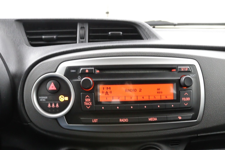 Toyota Yaris - 1.0 VVT-i Comfort 13