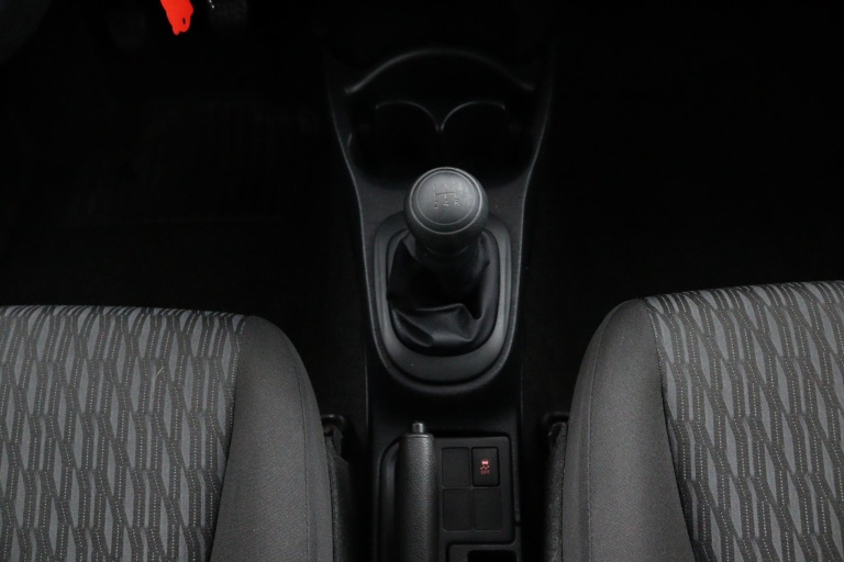 Toyota Yaris - 1.0 VVT-i Comfort 23