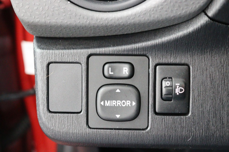 Toyota Yaris - 1.0 VVT-i Comfort 30