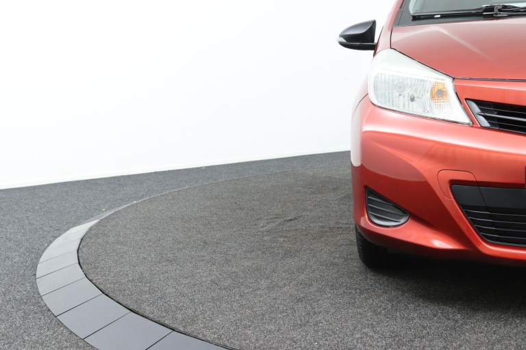 Toyota Yaris - 1.0 VVT-i Comfort 33