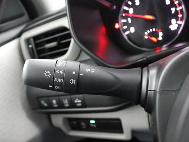 Suzuki Swift - 1.2 Select Smart Hybrid