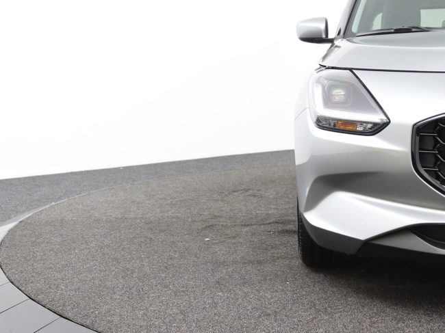 Suzuki Swift - 1.2 Select Smart Hybrid