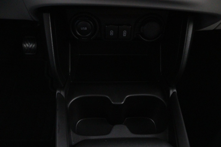 Suzuki Swift - 1.2 Select Smart Hybrid 37