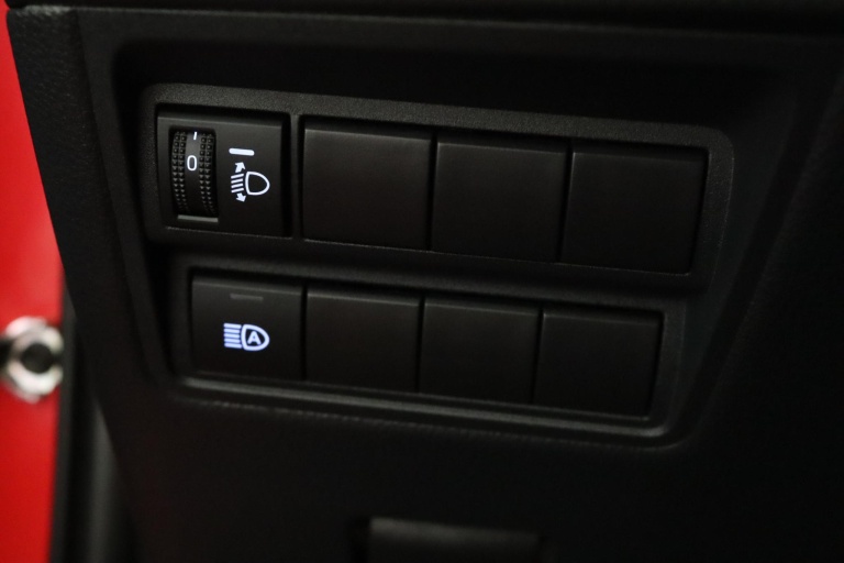 Toyota Yaris - 1.5 Hybrid Launch Edition 30