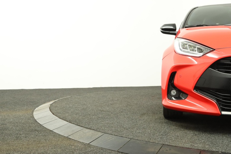 Toyota Yaris - 1.5 Hybrid Launch Edition 36