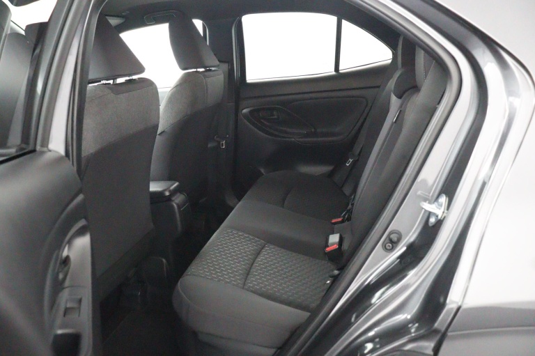 Toyota Yaris Cross - 1.5 Hybrid 115 Dynamic 18