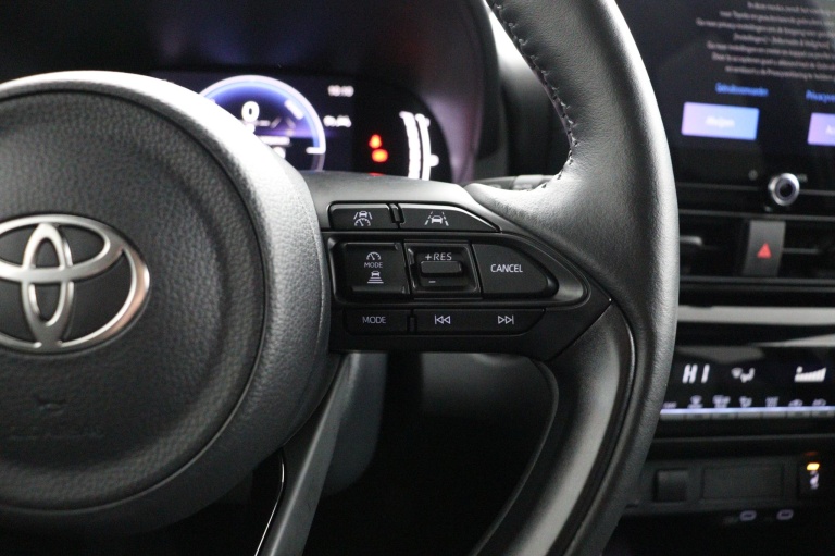 Toyota Yaris Cross - 1.5 Hybrid 115 Dynamic 21