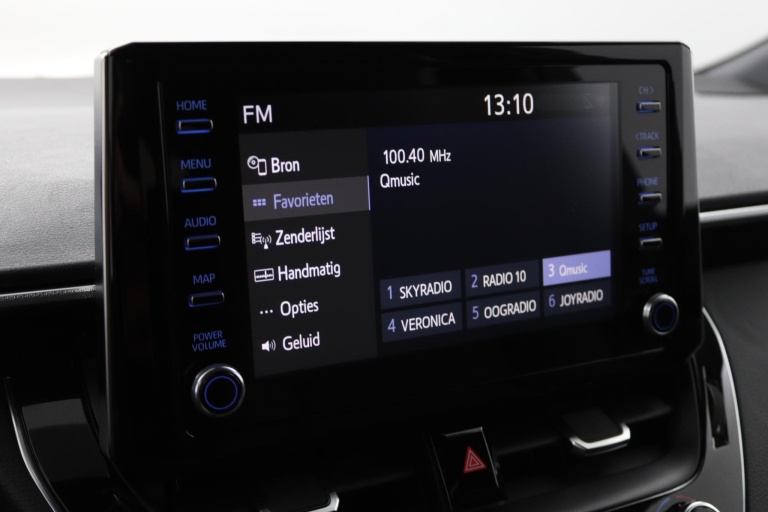 Toyota Corolla - 1.8 Hybrid Dynamic 43