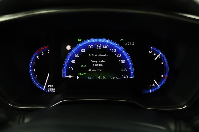 Toyota Corolla - 1.8 Hybrid Dynamic 6