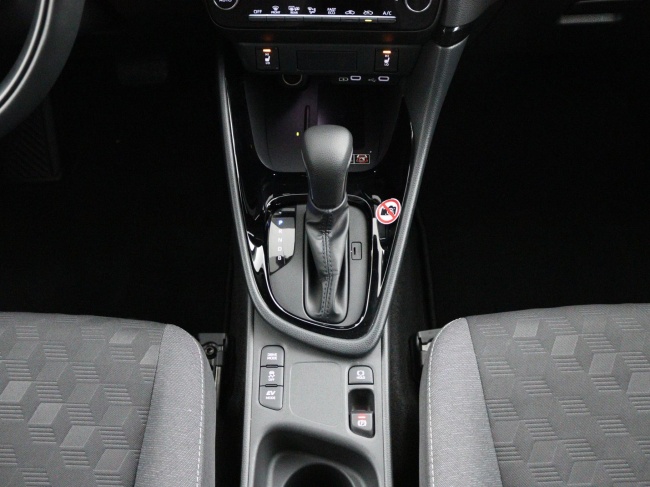 Toyota Yaris - 1.5 Hybrid 115 Dynamic