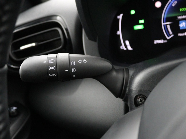 Toyota Yaris - 1.5 Hybrid 115 Dynamic