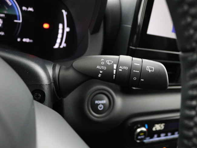 Toyota Yaris - 1.5 Hybrid 115 Dynamic
