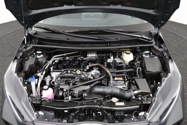 Toyota Yaris - 1.5 Hybrid 115 Dynamic 31