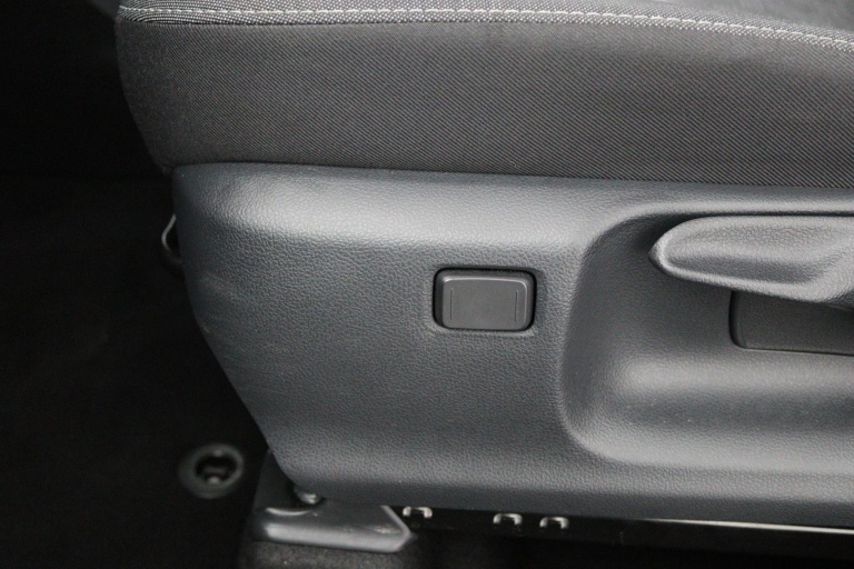 Toyota Yaris - 1.5 Hybrid 115 Dynamic 34