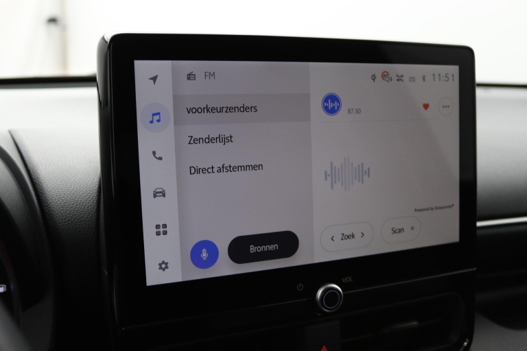 Toyota Yaris - 1.5 Hybrid 115 Dynamic 37