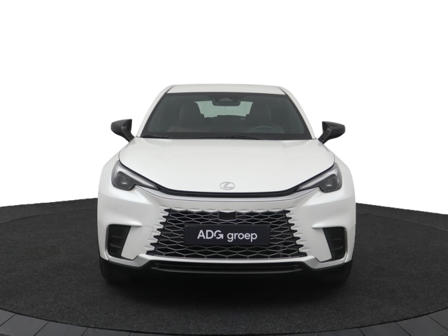 Lexus LBX - Elegant 2WD