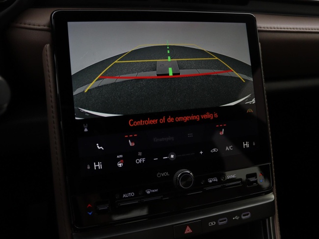 Lexus LBX - Elegant 2WD