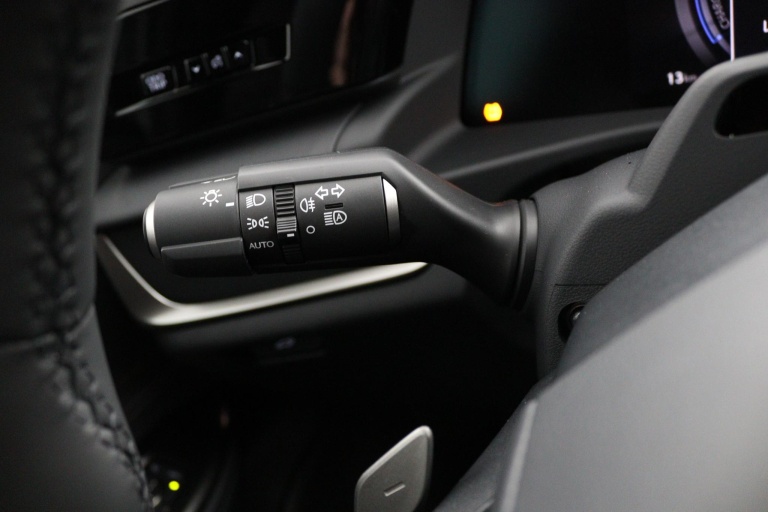 Lexus RZ - 350e 35th Edition 77 kWh 30