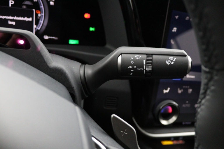 Lexus RZ - 350e 35th Edition 77 kWh 31