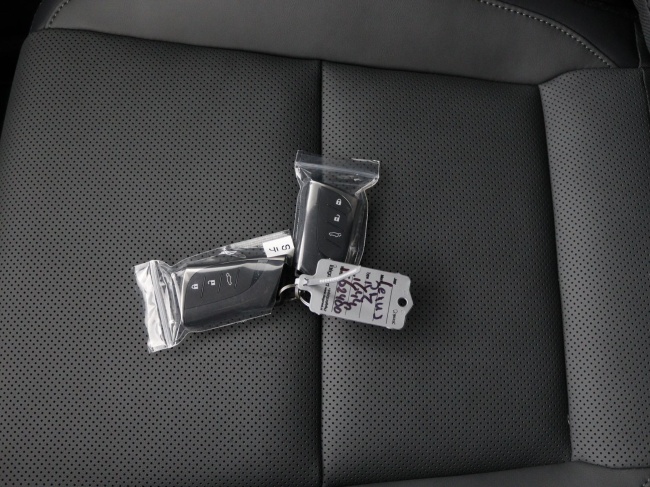 Lexus RZ - 350e 35th Edition 77 kWh