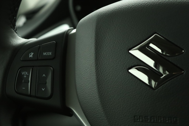 Suzuki S-Cross - 1.4 Boosterjet Style Hybrid 18