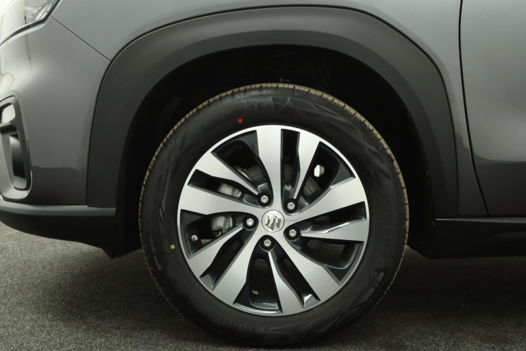 Suzuki S-Cross - 1.4 Boosterjet Style Hybrid 38