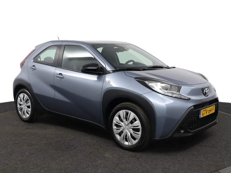 Toyota Aygo X - 1.0 VVT-i MT Play 14