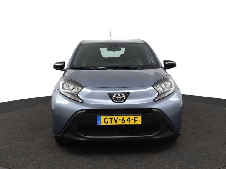 Toyota Aygo X - 1.0 VVT-i MT Play 16
