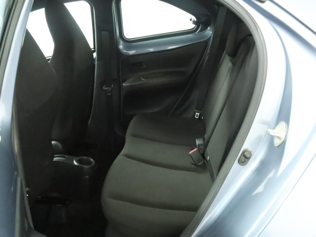 Toyota Aygo X - 1.0 VVT-i MT Play