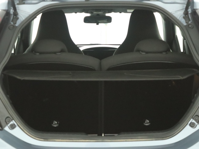 Toyota Aygo X - 1.0 VVT-i MT Play