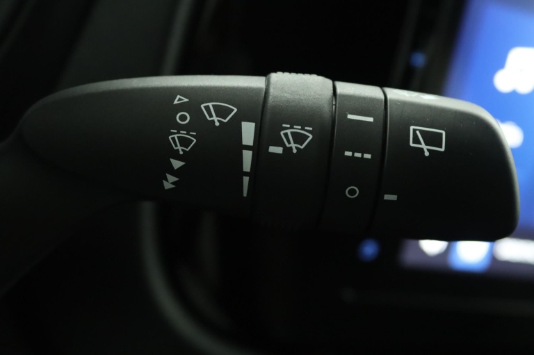 Toyota Aygo X - 1.0 VVT-i MT Play 31