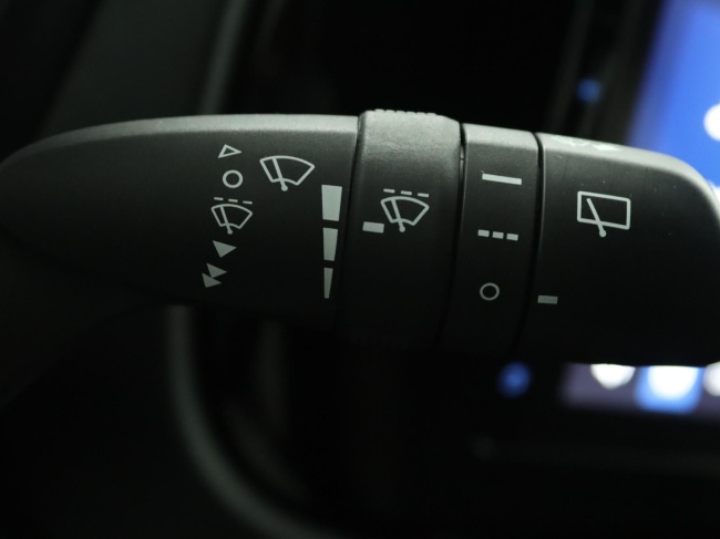 Toyota Aygo X - 1.0 VVT-i MT Play