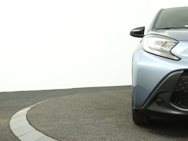Toyota Aygo X - 1.0 VVT-i MT Play