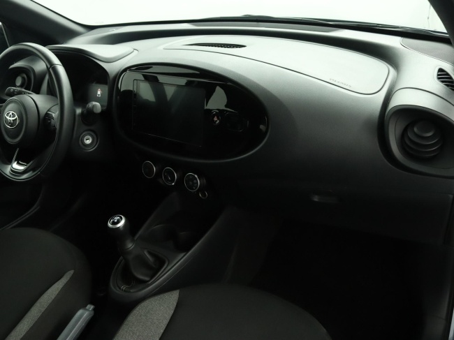 Toyota Aygo X - 1.0 VVT-i MT Play