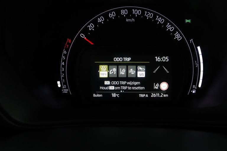 Toyota Aygo X - 1.0 VVT-i MT Play 43